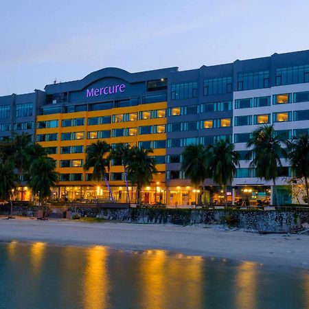 Mercure Penang Beach Tanjung Bungah  Esterno foto