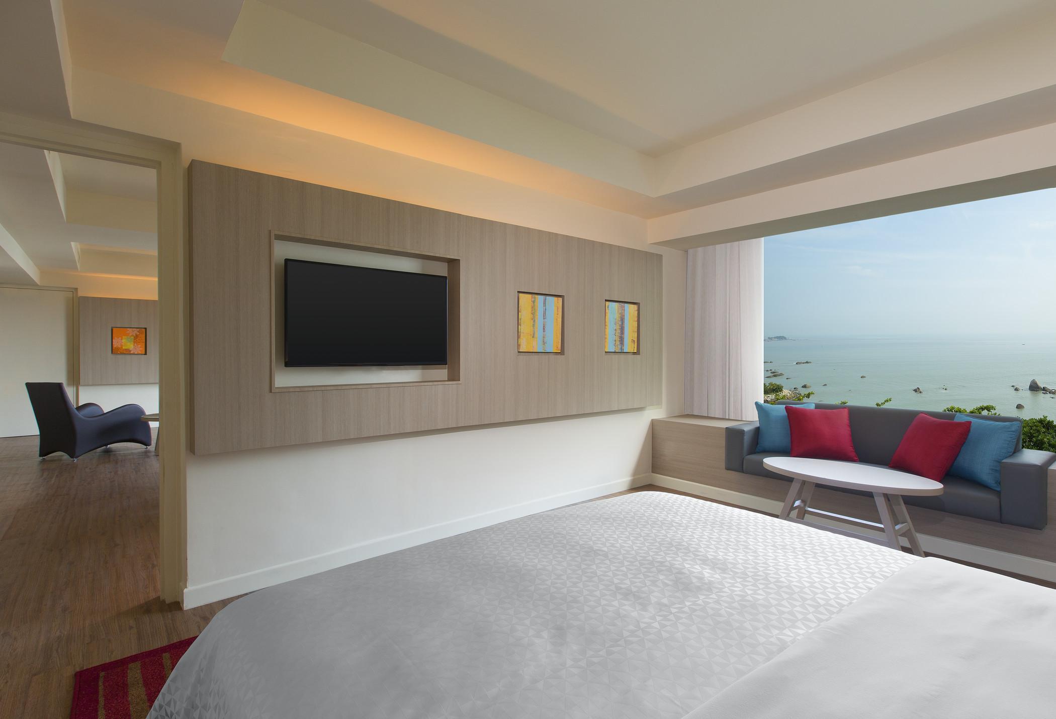 Mercure Penang Beach Tanjung Bungah  Esterno foto