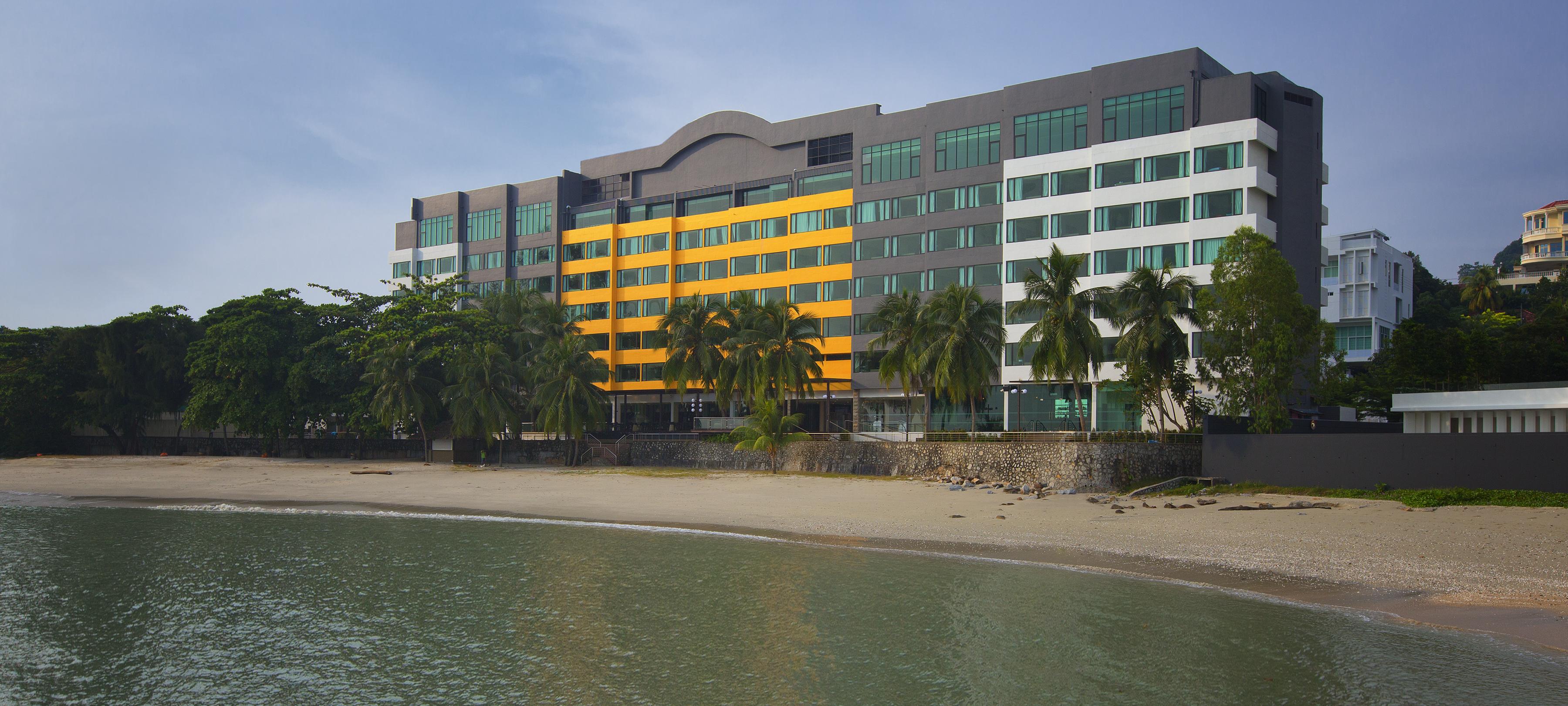 Mercure Penang Beach Tanjung Bungah  Esterno foto