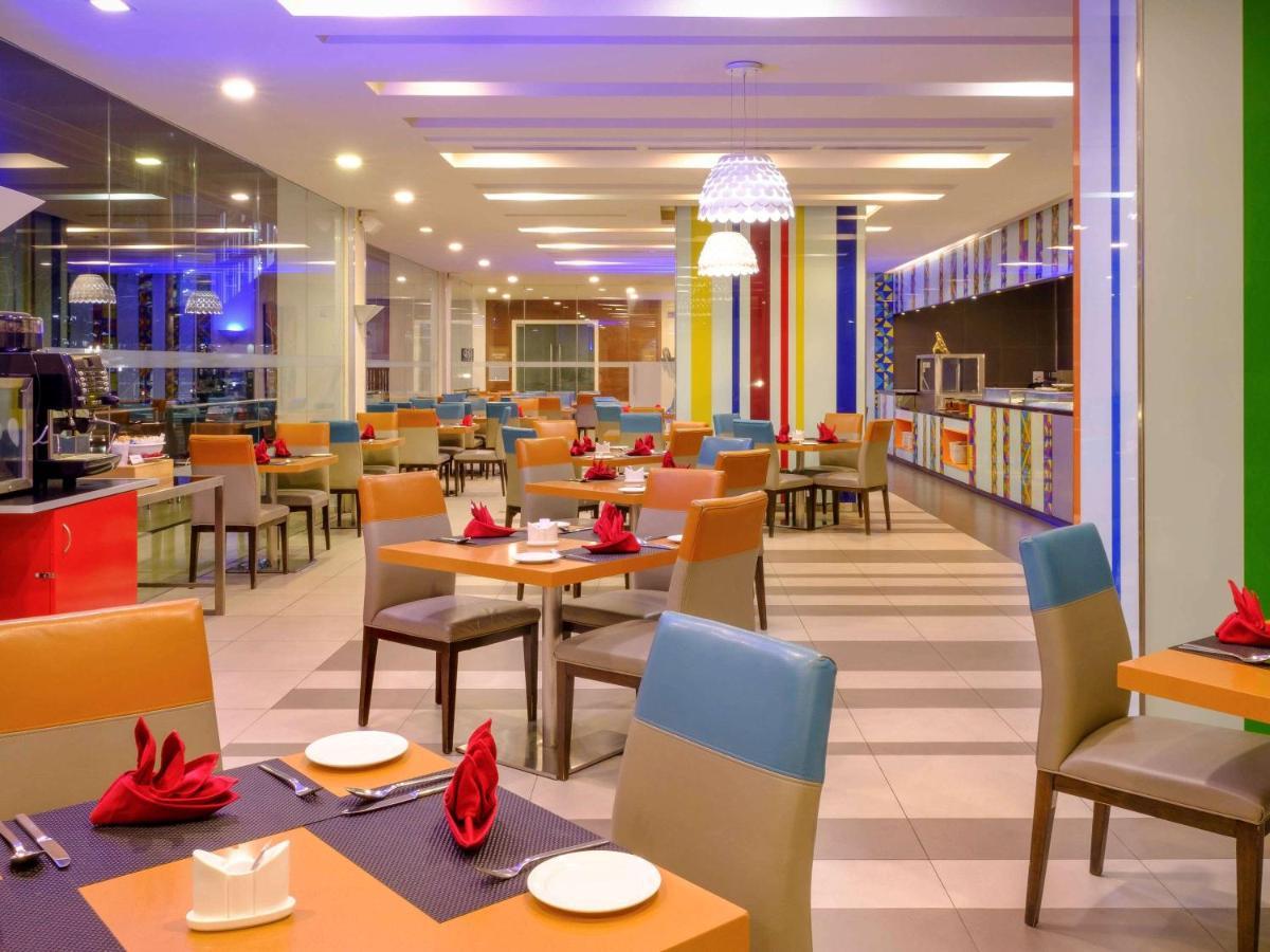 Mercure Penang Beach Tanjung Bungah  Esterno foto