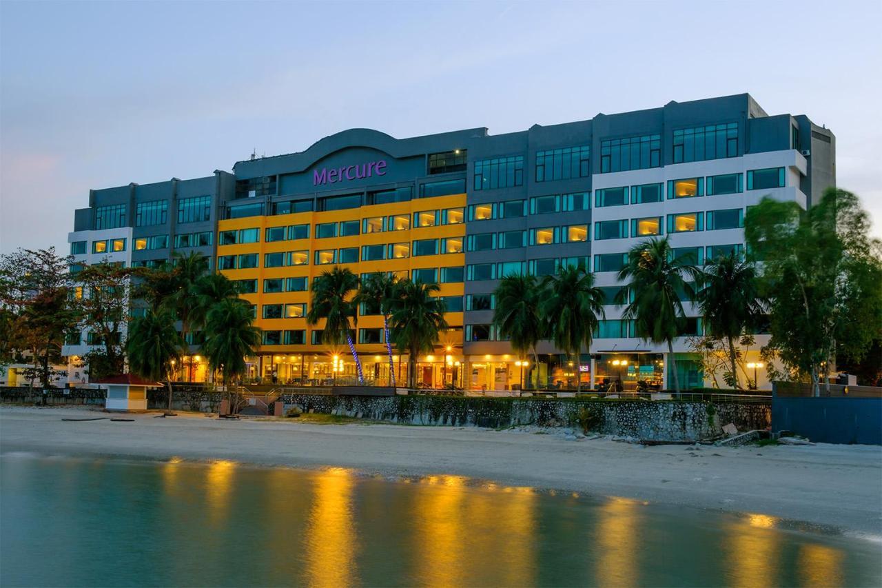 Mercure Penang Beach Tanjung Bungah  Esterno foto